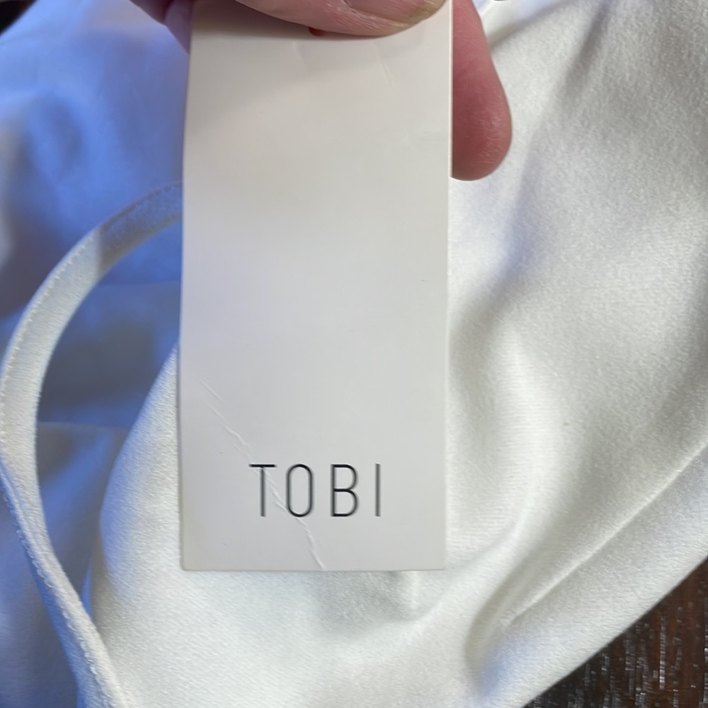 TOBI Halter - Picture 10 of 11